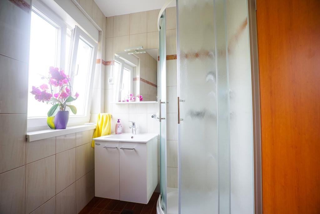 Floral Apartment ซาดาร์ ภายนอก รูปภาพ