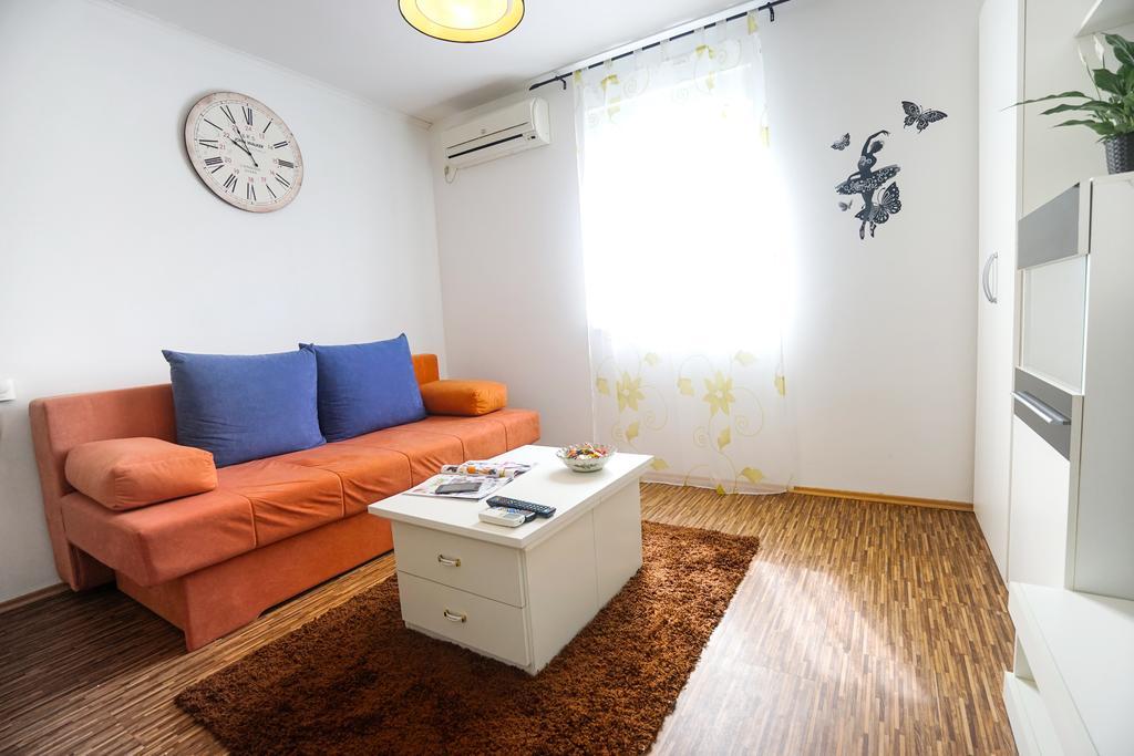 Floral Apartment ซาดาร์ ภายนอก รูปภาพ