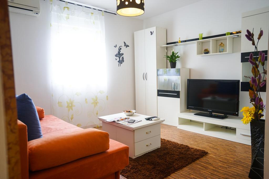 Floral Apartment ซาดาร์ ภายนอก รูปภาพ